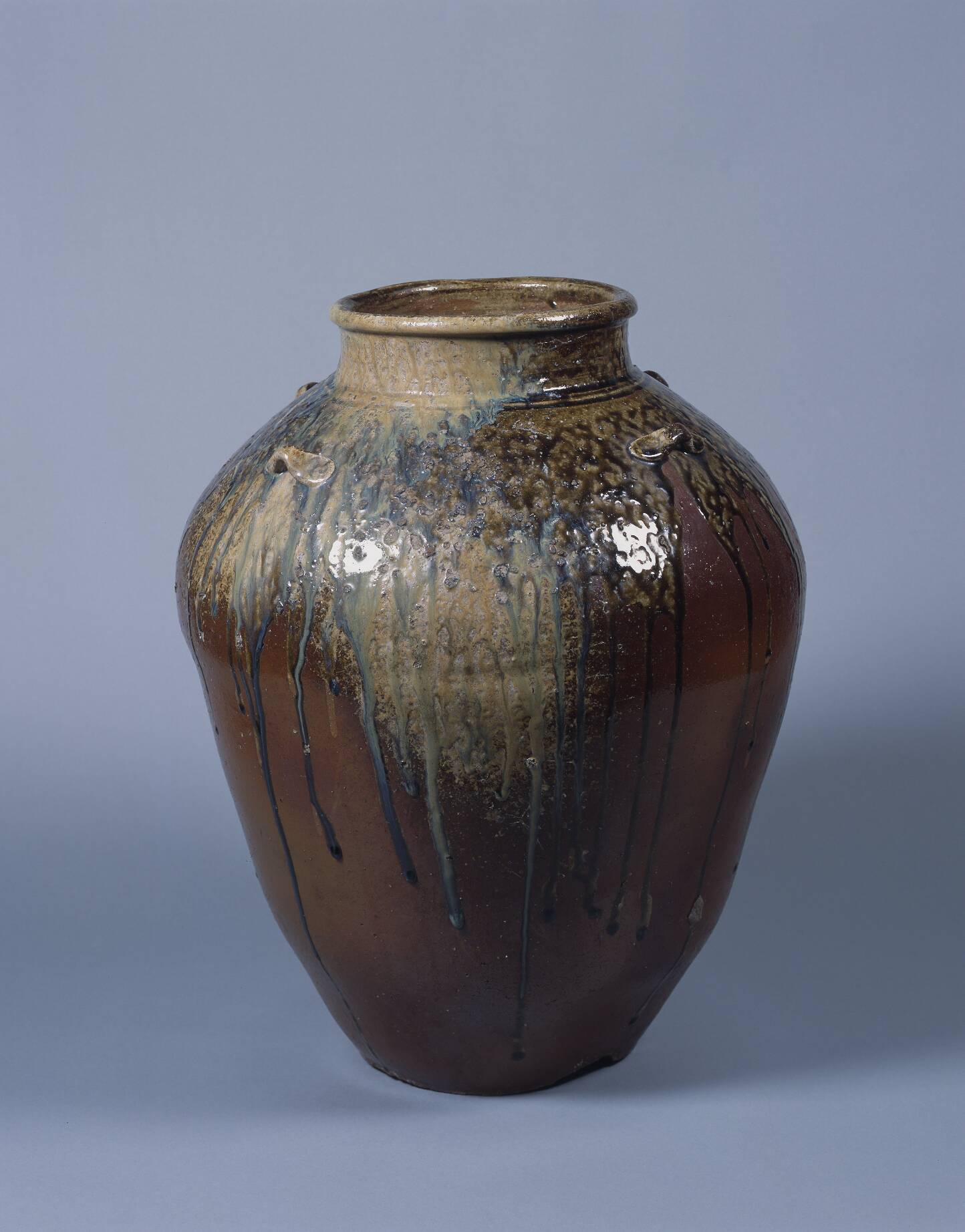 赤土部灰釉四耳壺 – 兵庫陶芸美術館 収蔵品データベース