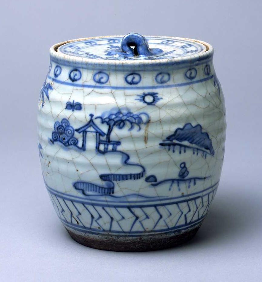 染付山水花鳥図水指 – 兵庫陶芸美術館 収蔵品データベース