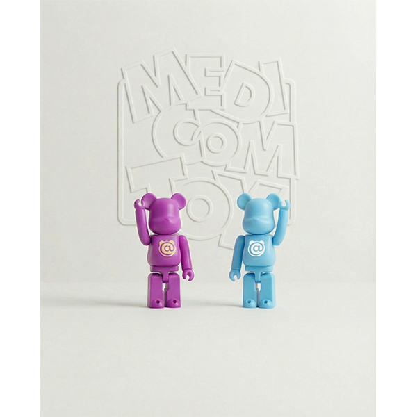 特撮 KAWS time off PINK MEDICOMTOY medicom-toy-kaws-time-off-