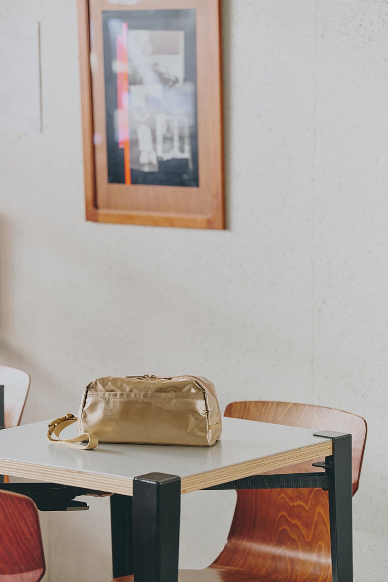 日常から旅まで365日使える機能性バッグ。レスポ×『ひとりっぷ®』人気