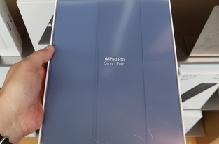 Apple、iPad Pro用Smart Folioに、マリンブルーを追加発売 | iPad