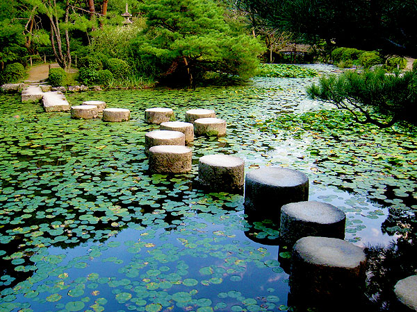 小川治兵衛】一から学ぶ植治の庭、天才庭師の革新・自然美を極めた4