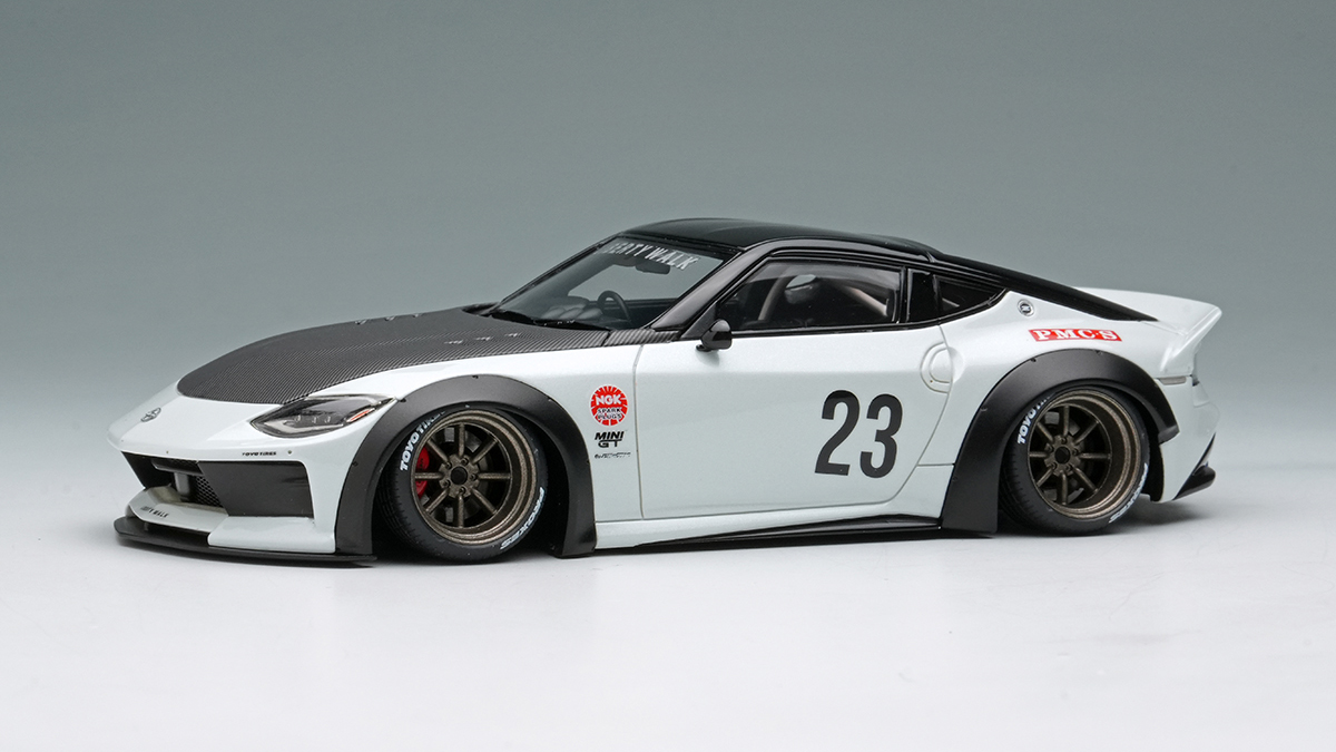 Make Up Co., Ltd. / LibertyWalk特注品のご案内