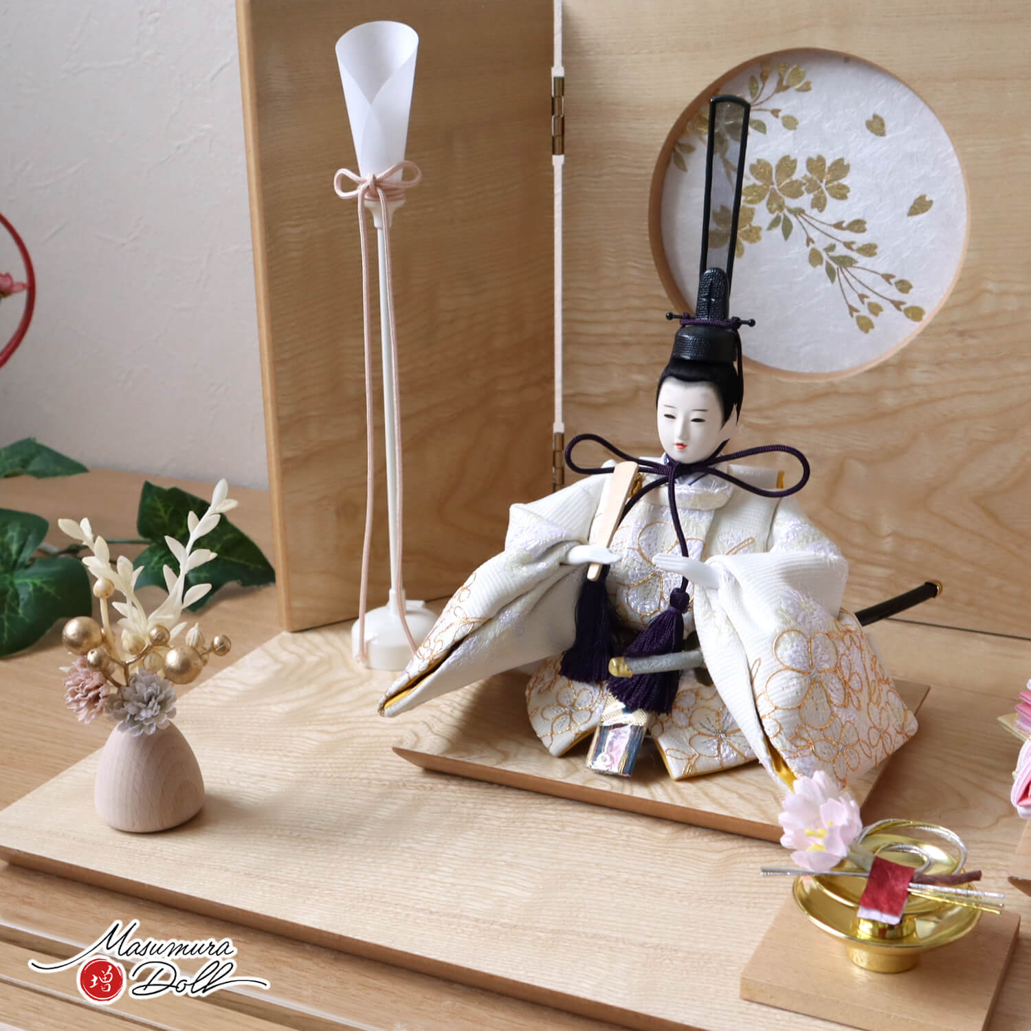 新作 華峰作 芥子 親王 金駒 刺繍 ホワイト 無地扇 ナチュラル栓の木