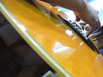 押尾コータローの押しても弾いても