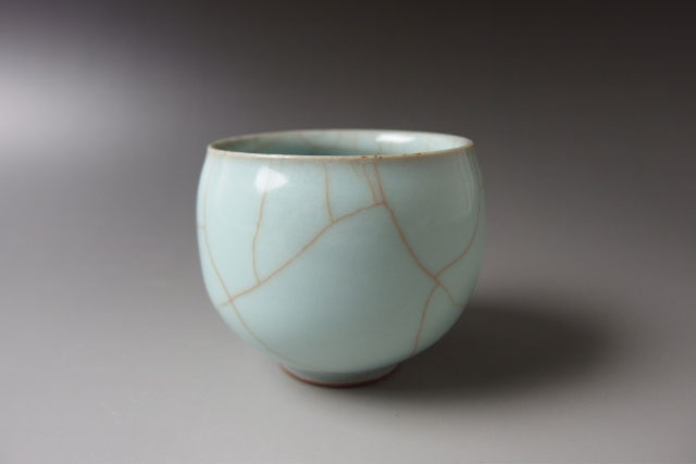 三浦小平二 青磁ぐい呑 ｜宮筥
