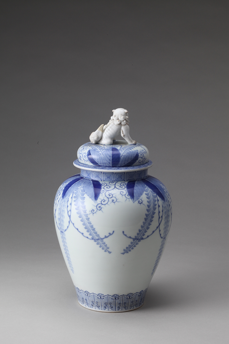 染付藤の花文沈香壺 ｜ みかわち焼 三川内焼- 総合サイト