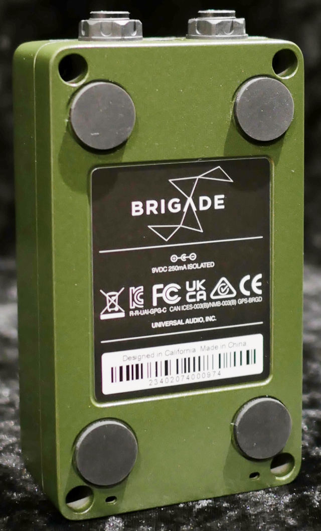 UAFX Brigade Chorus & Vibrato: エフェクター｜三木楽器公式通販サイト