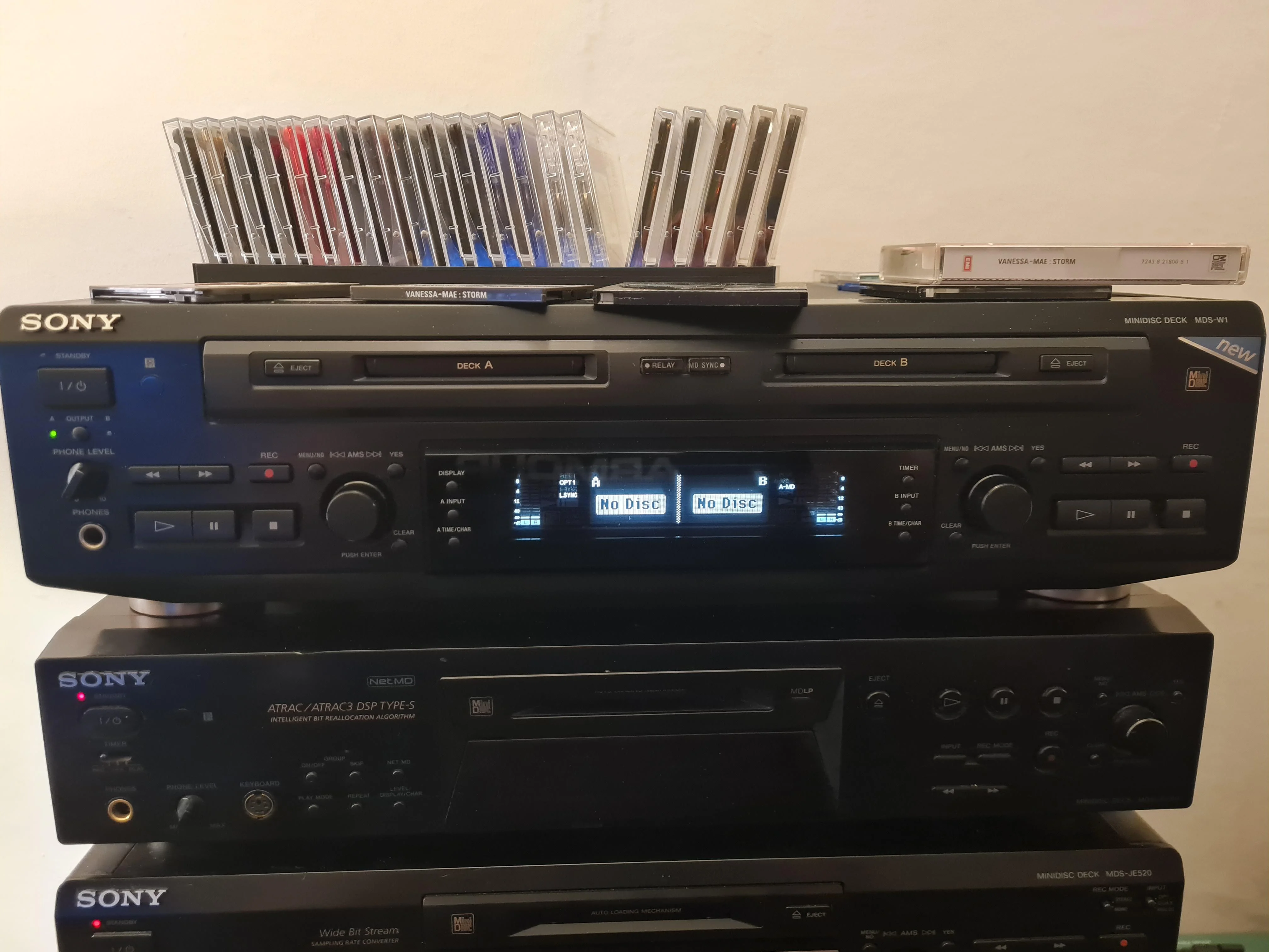 Sony MDS-W1 [MiniDisc Wiki]