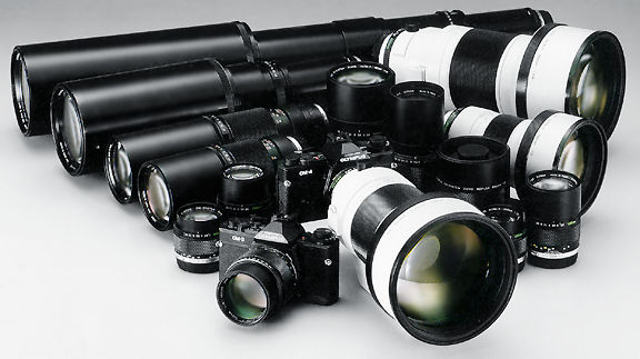 Zuiko AUTO-T 250mm f/2.0 ED-IF super-telephoto lense