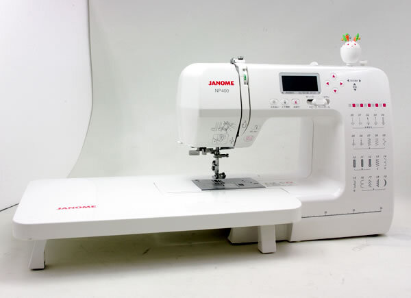 NP400 ジャノメミシン ワイドテーブル、黒フットコントローラー付き