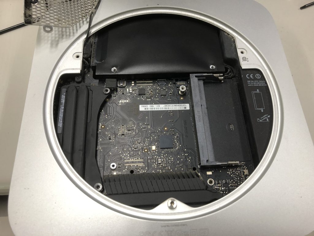 Mac mini (Late 2012) の 16GB および SSD 化 – 女神山の麓より