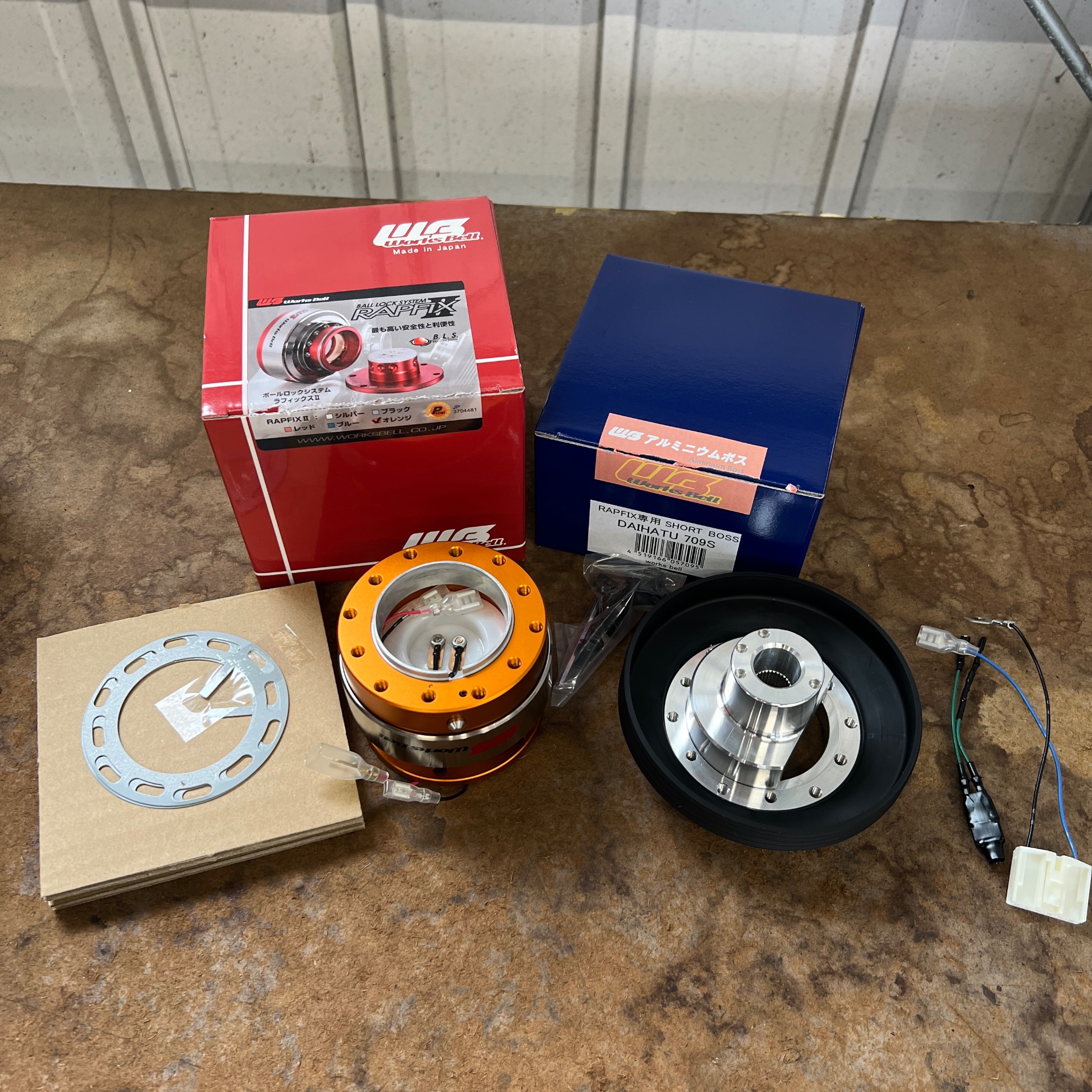 コペン モモステ取り付け | ダイハツ コペン その他 | タイヤ屋の