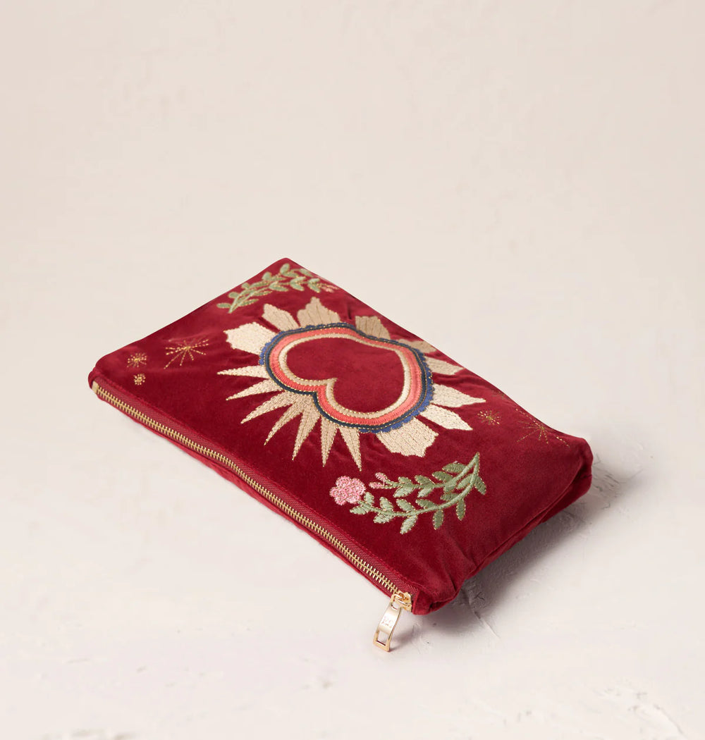 Elizabeth Scarlett Enchanted Heart Everyday Pouch – No1 George Street