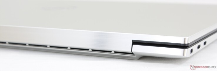 Dell Precision 5750 Workstation Review: The XPS 17 For