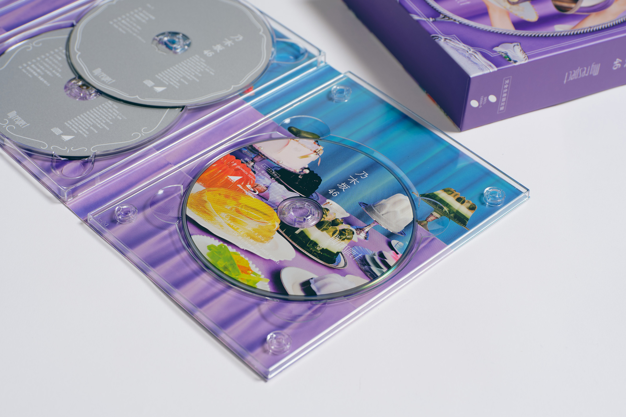 乃木坂46 5th Album「My respect」