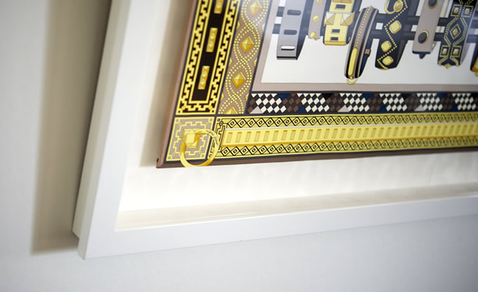 エルメスのスカーフも額縁で額装できるんです！ ー NOISEKING ノイズキング