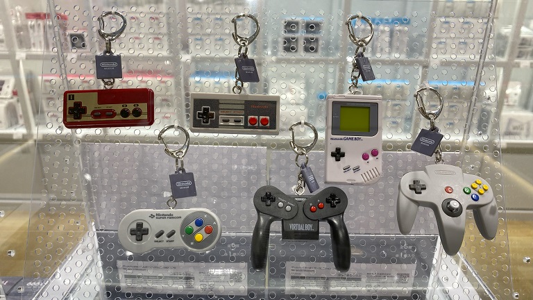 ここだけのTシャツほか、ミュージアム土産にぴったり！限定販売グッズ