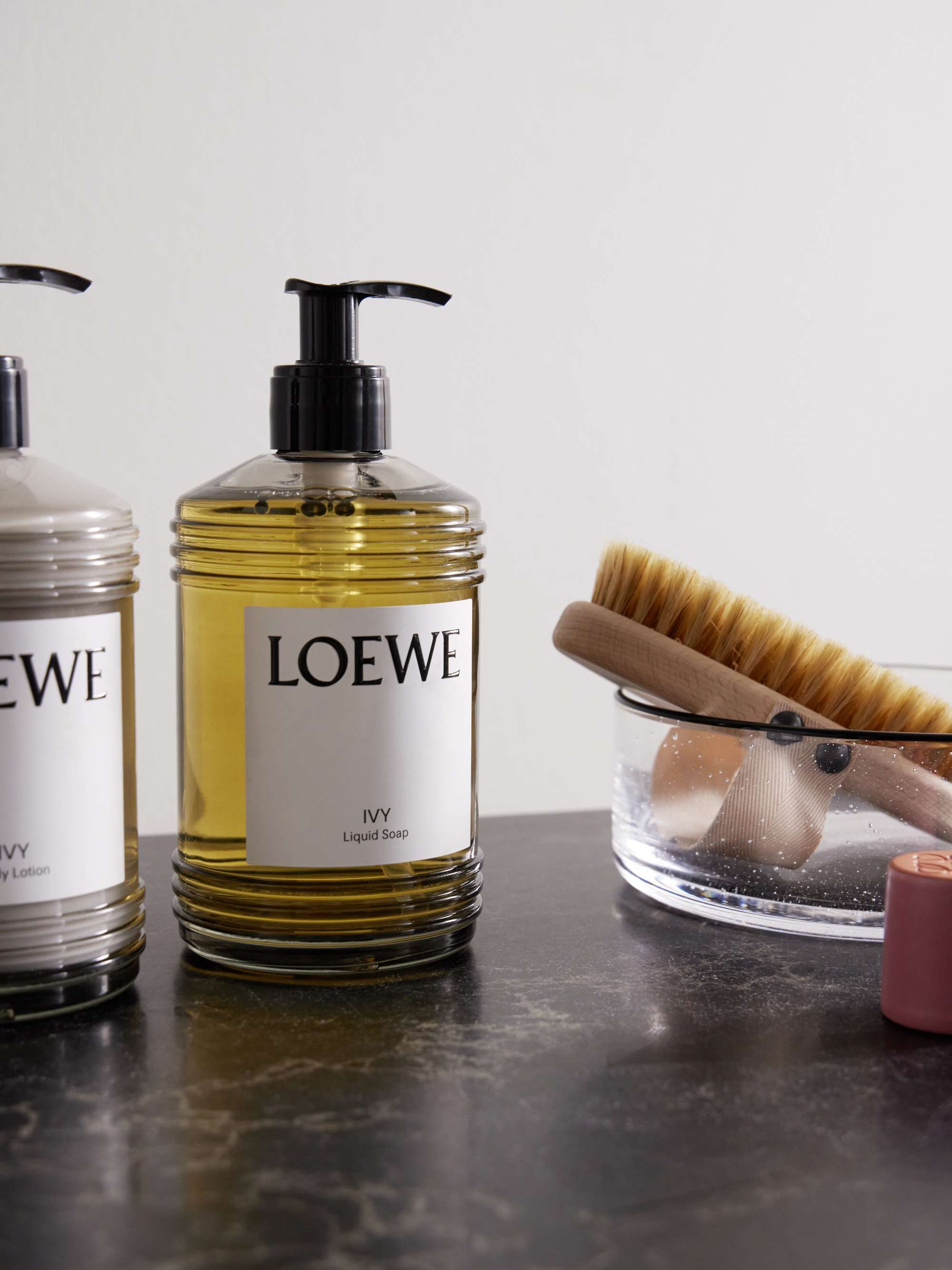 LOEWE PERFUMES Liquid Soap - Ivy, 360ml | NET-A-PORTER