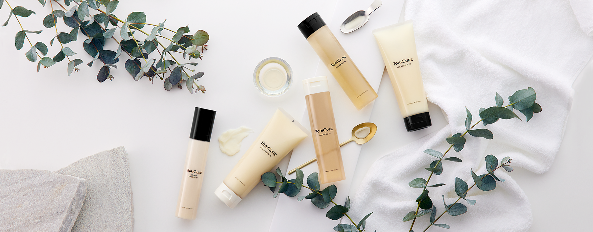 トリキュアシリーズ | ナノテクノロジーでヘアケアを提案するニュー