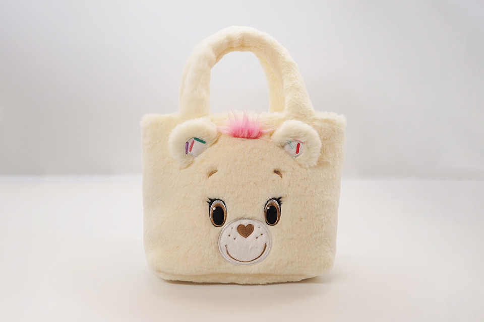 360度ケアベアがお祝い！進級・進学シーズンに「ケアベアホテル」が