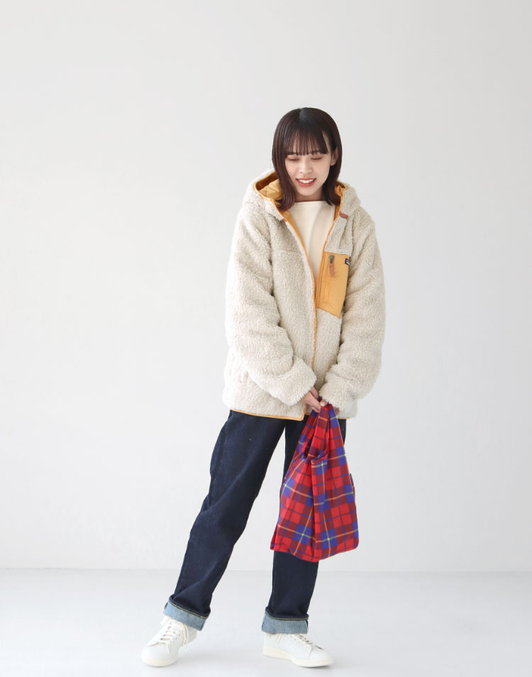 Patagonia キッズ・リバーシブル・レディ・フレディ・フーディ　　xs patagonia（パタゴニア） Ks Reversible Ready Freddy Hoody キッズ