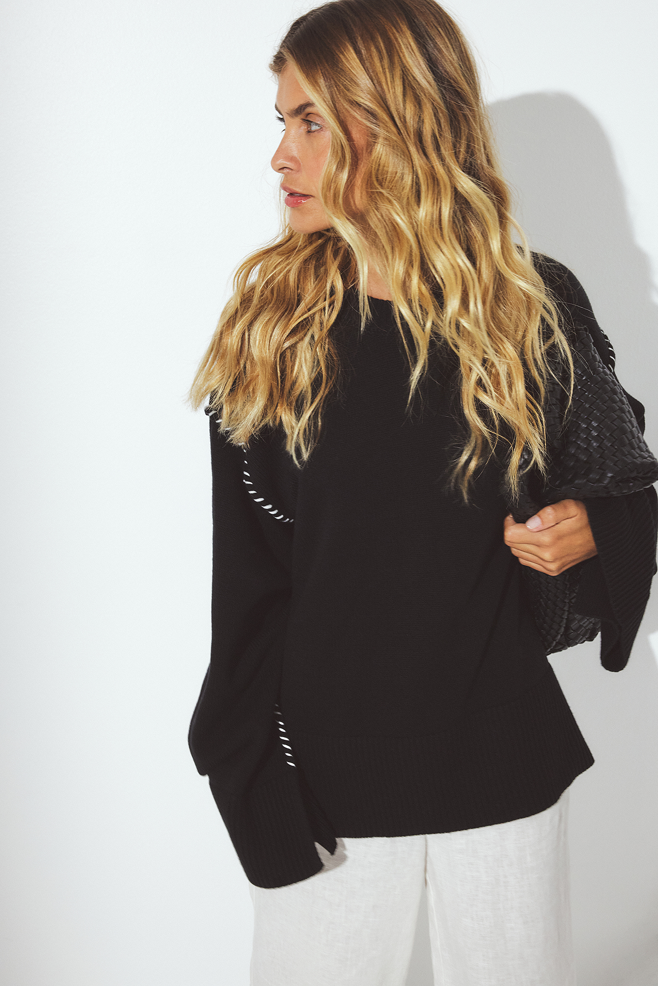 oversized_stitch_detailed_knit