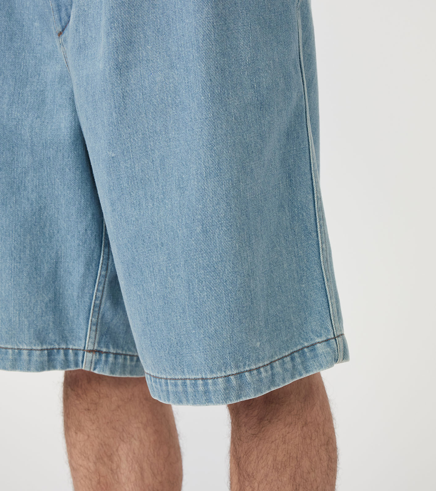 nanamica / Denim Tuck Field Shorts