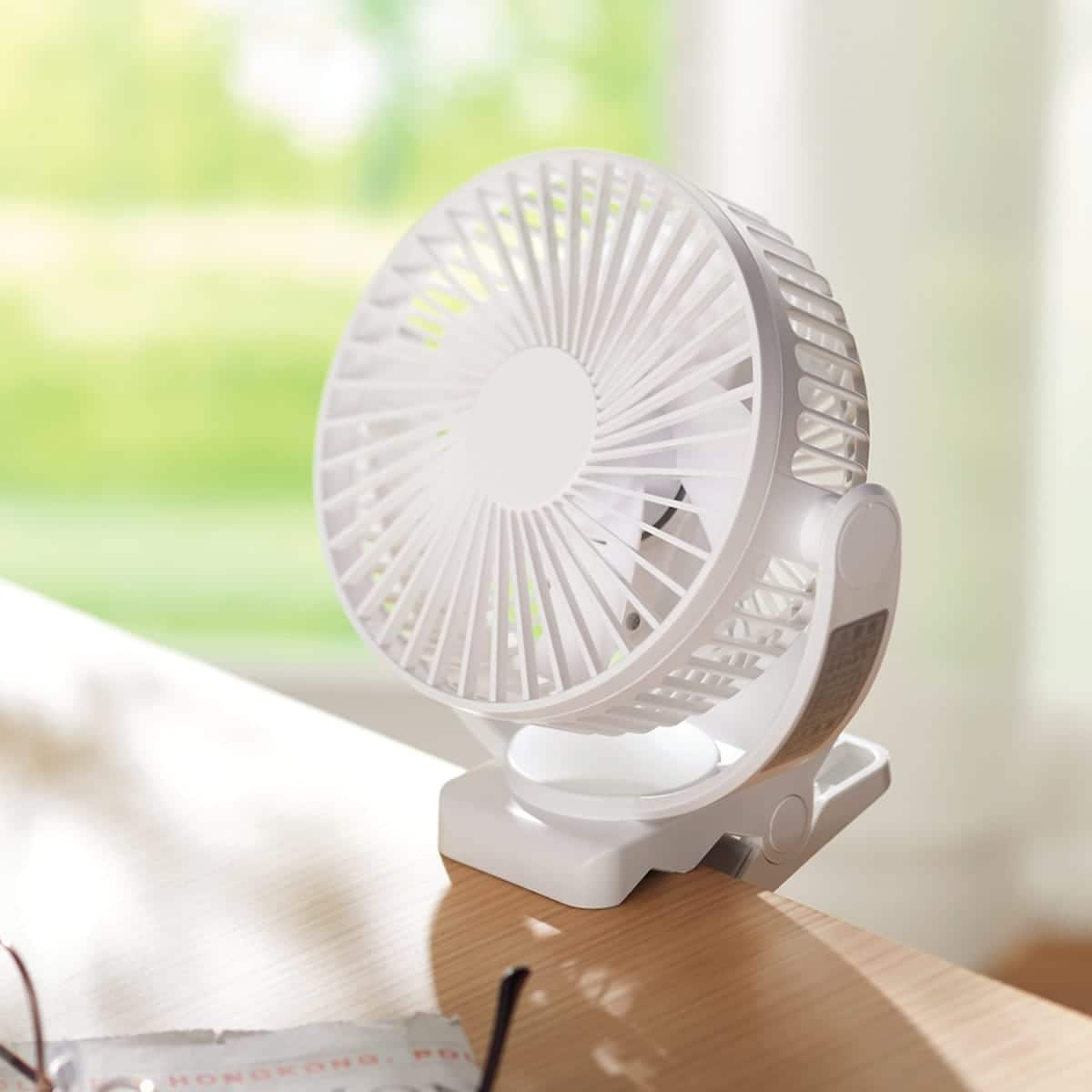 4way USBコードレスマグネット付きクリップファン(ホワイト TF28NC