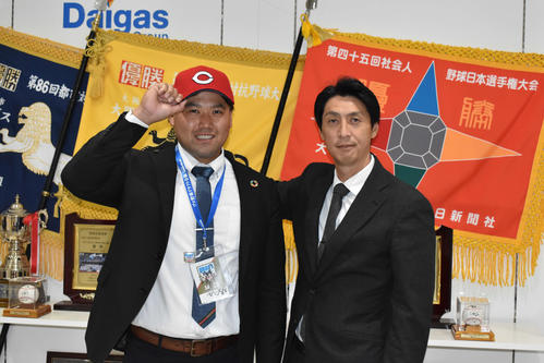 広島6位、大阪ガス末包昇大「1年目からチームの中心に」新婚もプロ