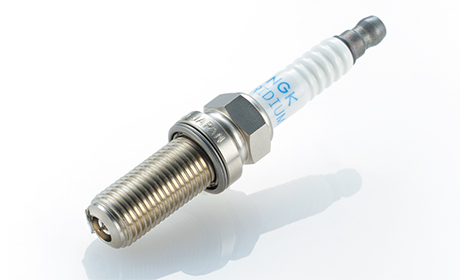 NISMO | NISMO PARTS CATALOGUE | Racing Spark Plugs (made by NGK