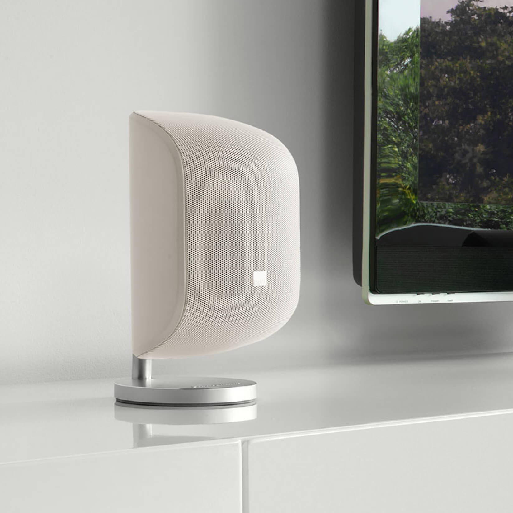 Bowers & Wilkins M-1 Compact satellite speaker (White) (single