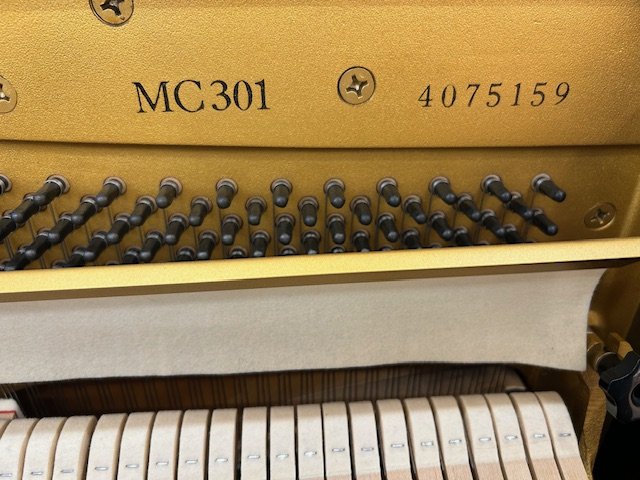 ヤマハピアノ MC-301 - 中古ピアノ販売買取のミュージカルショップシロ