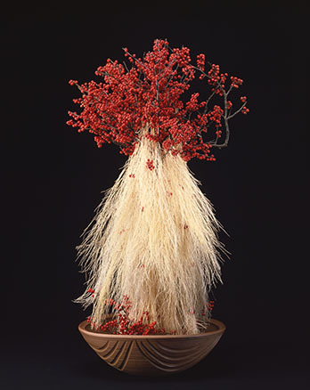 Special Issue「勅使河原 霞」発売中 | いけばな草月流