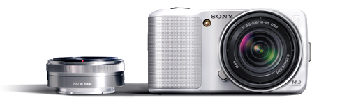 NEX-3D 特長 : 極限まで小さく、軽く | デジタル一眼カメラα（アルファ