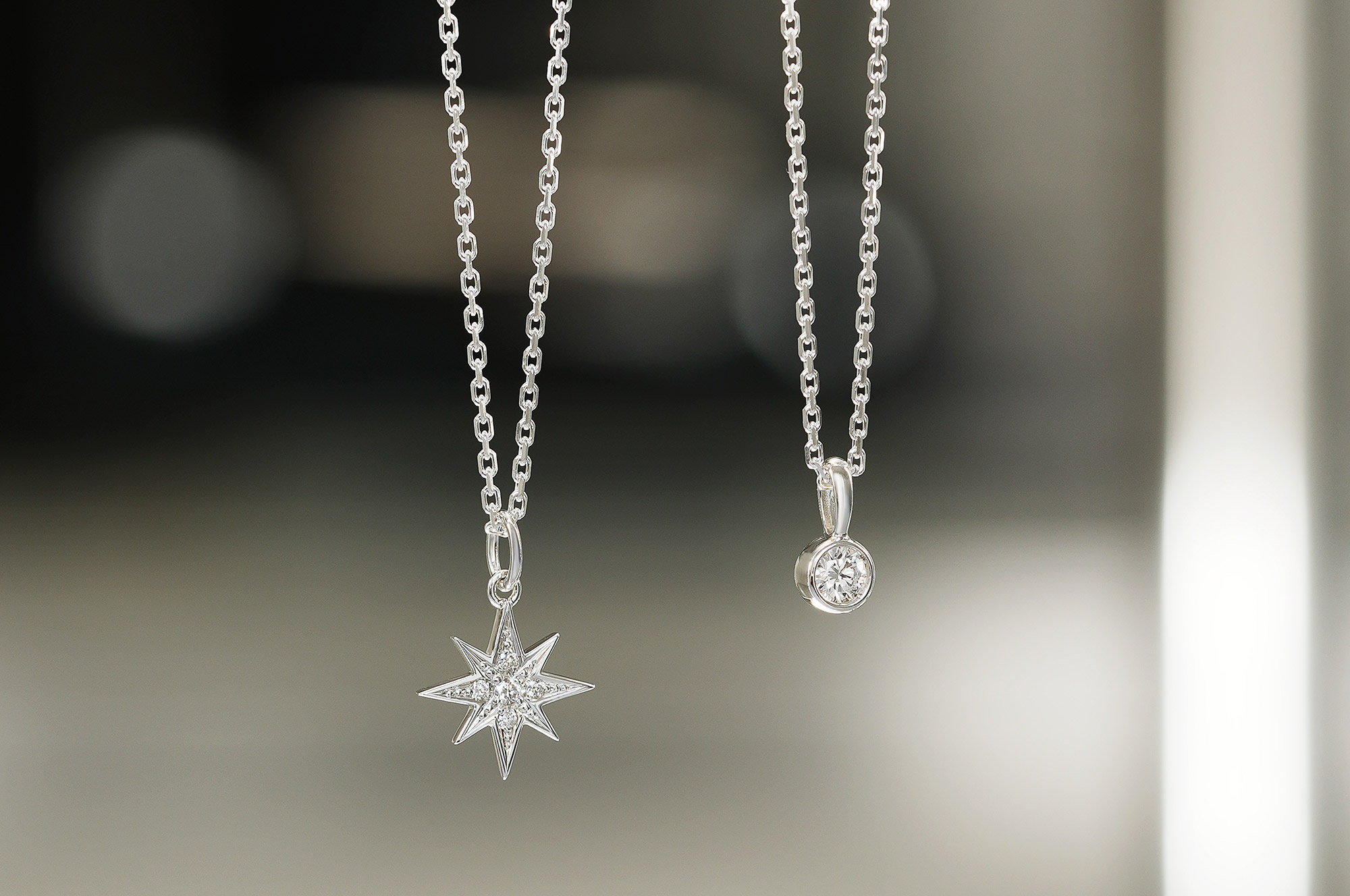 二つのチャームのタイムレスな輝き | SYMPATHY OF SOUL（シンパシー