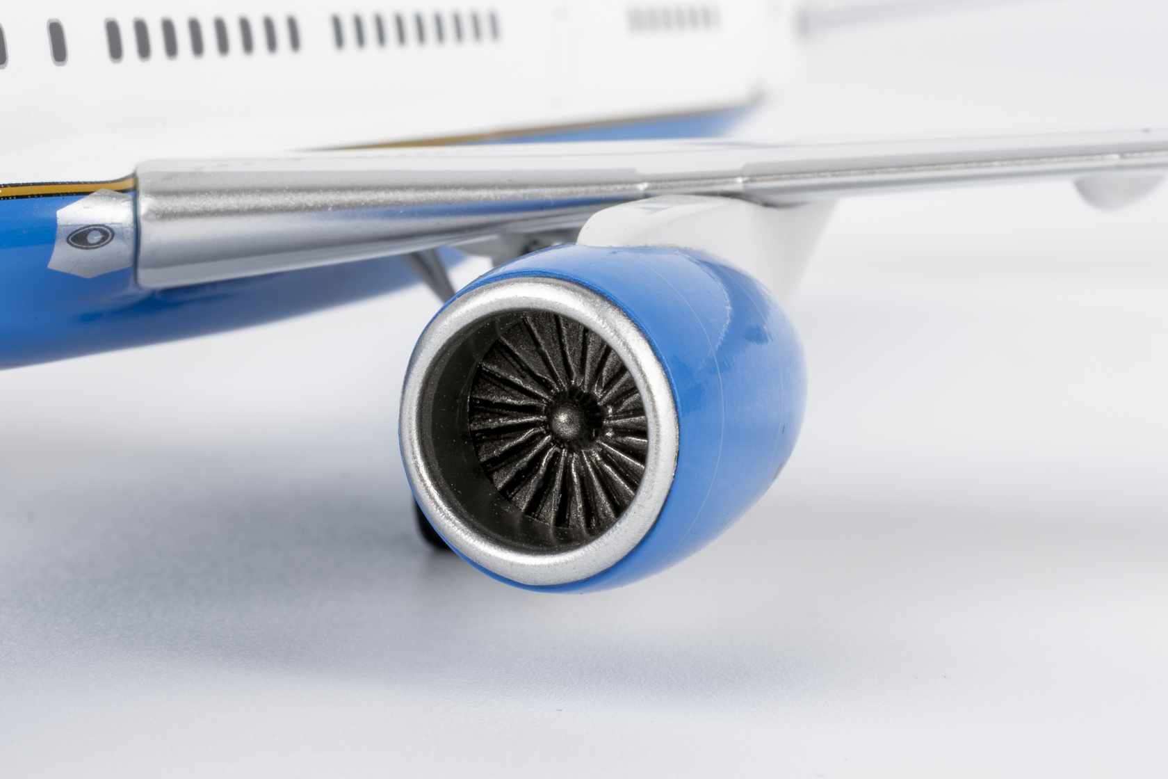 ScaleModelStore.com :: NG Models 1:200 - 42042 - United States