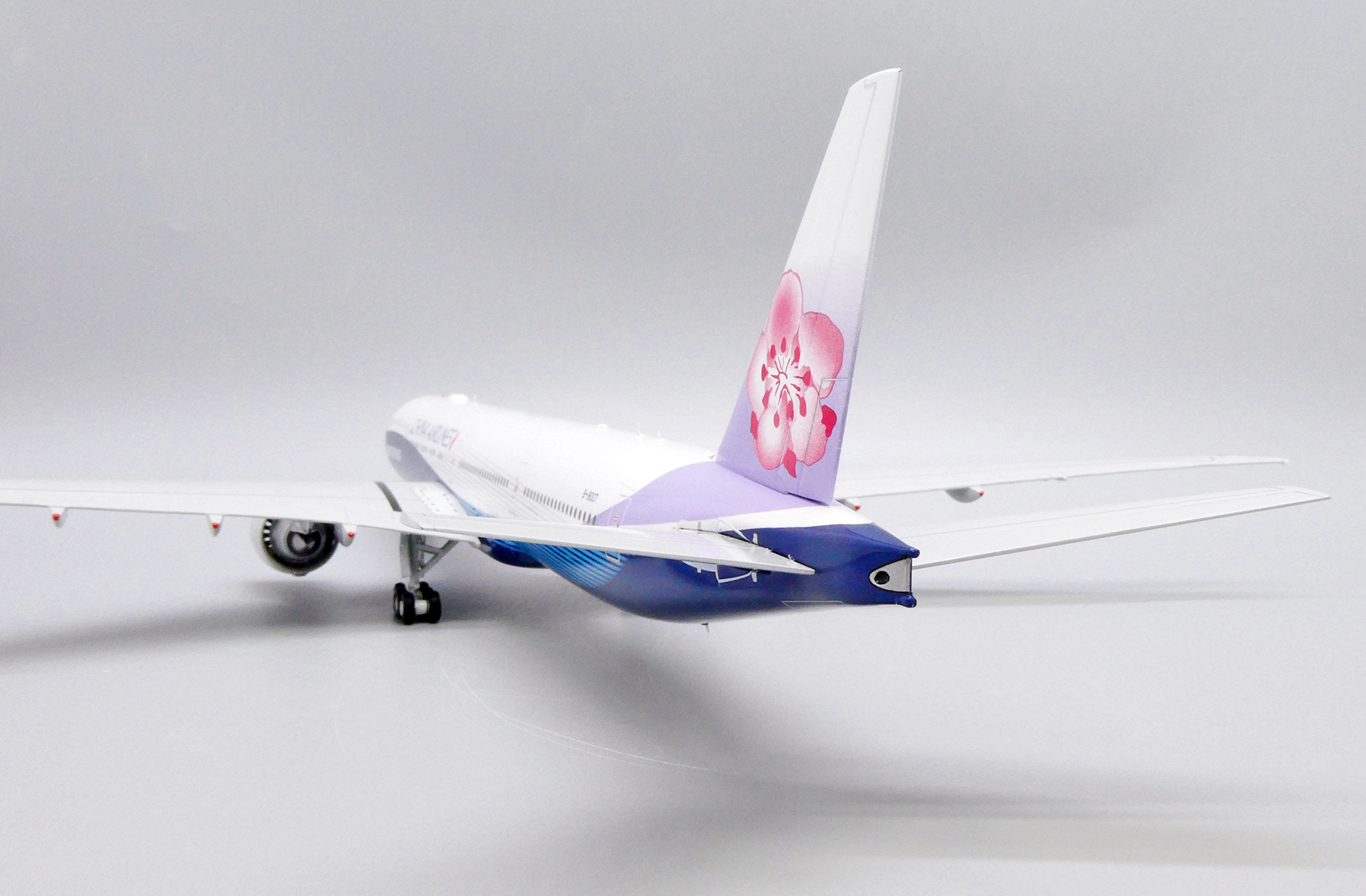 ScaleModelStore.com :: JC Wings 1:200 - XX20020 - China Airlines