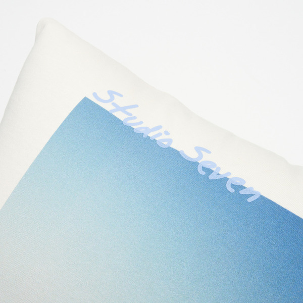 Photo Graphic Cushion | STUDIO SEVEN (スタジオ セブン)