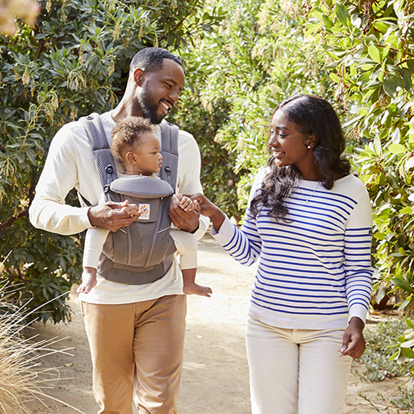 ErgoBabyCarrier オムニ ブリーズ グラファイトグレー 専用カバー付き3