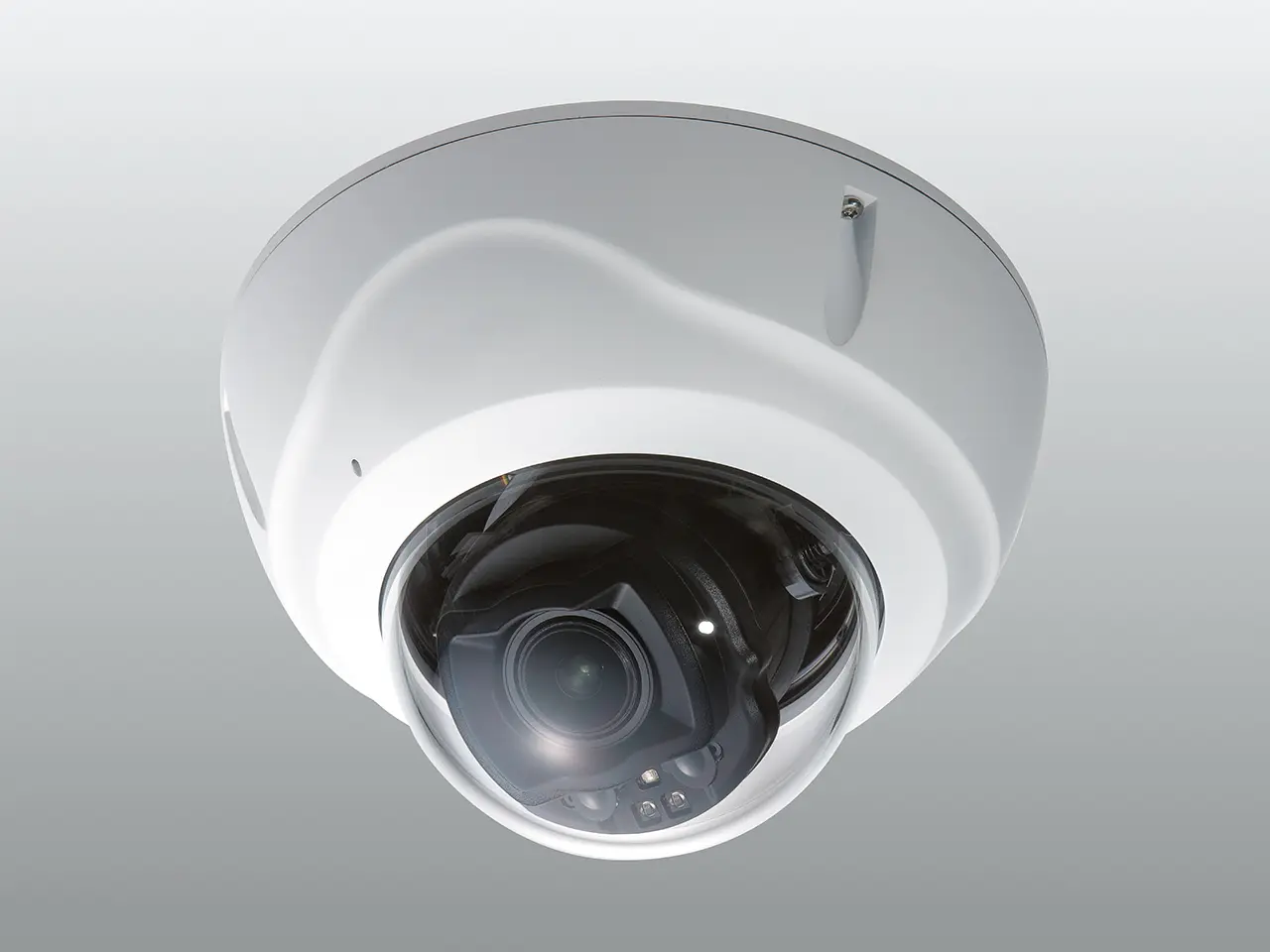 屋外設置におすすめの防犯カメラを紹介！選び方のポイントや設置事例を