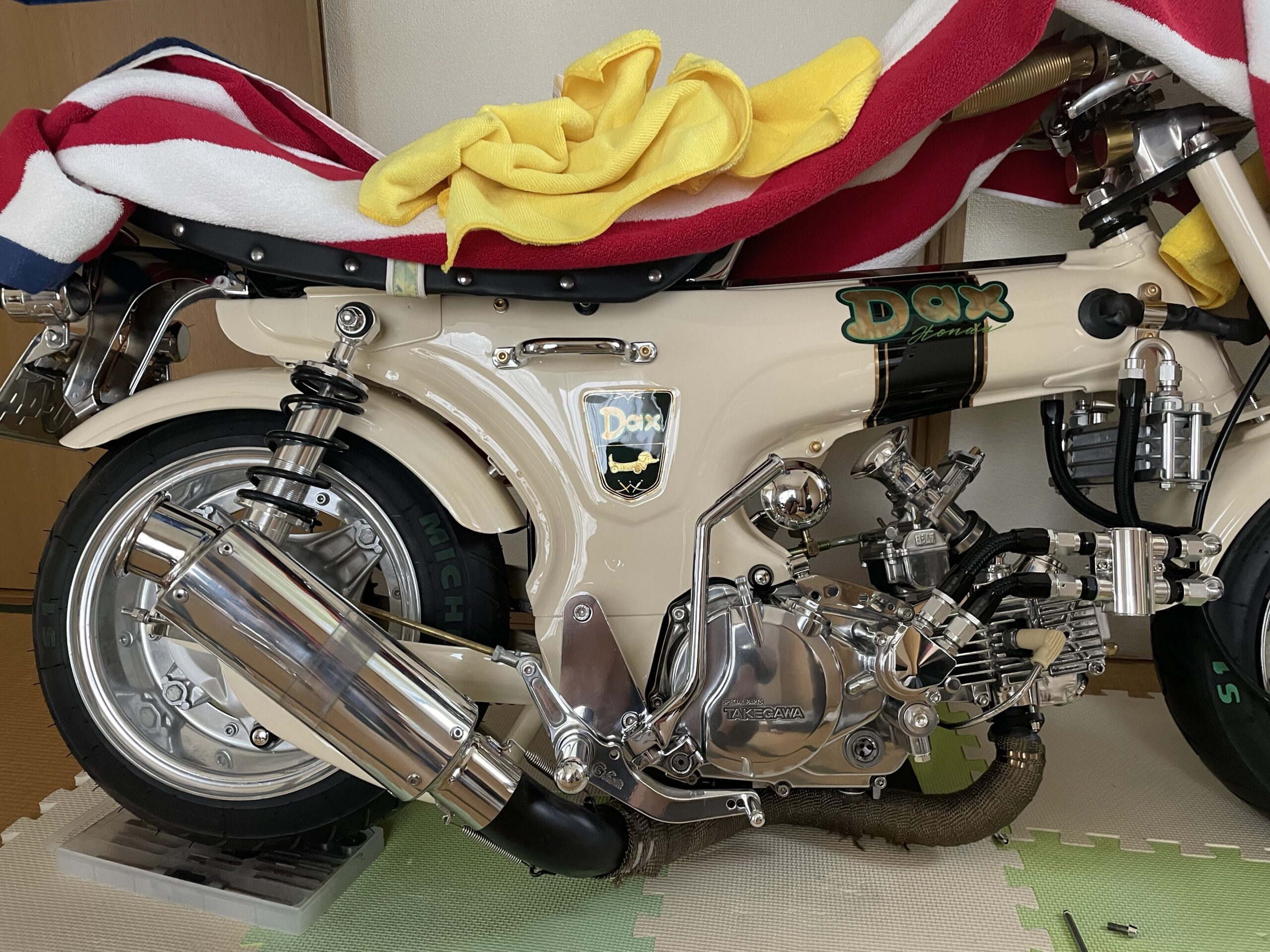 ダックス】オーバーレーシングのレーシングダウン取り付け | Freedom