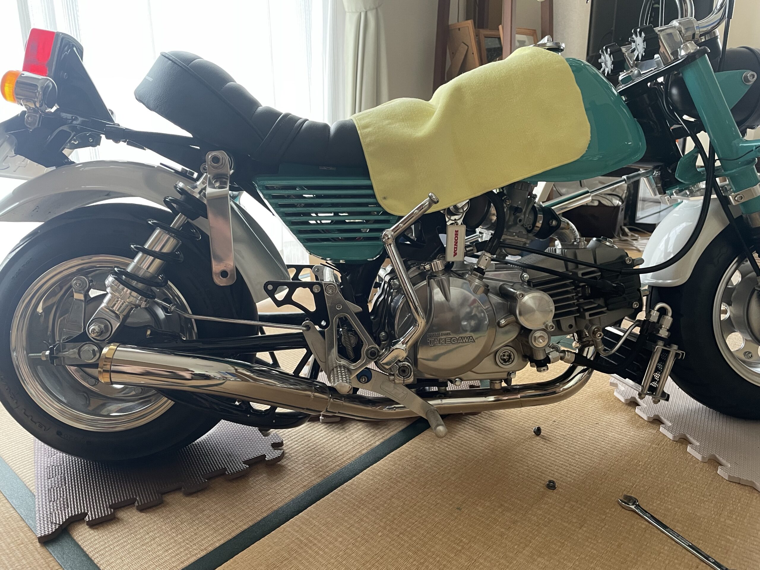 モンキーやダックス、シャリー、カブのマフラーは共通？流用可能ですか