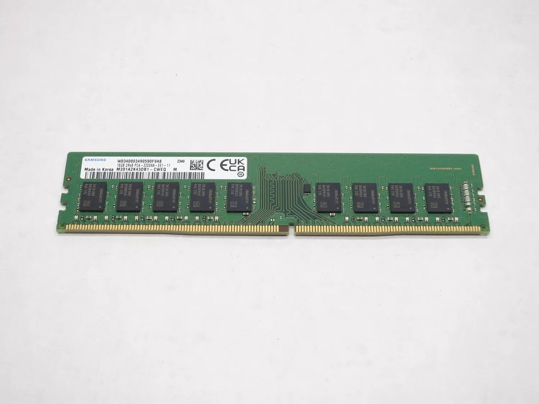 Samsung M391A2K43DB1-CWEQY 16GB DDR4 3200 Unbuffered ECC 2RX8 Memory