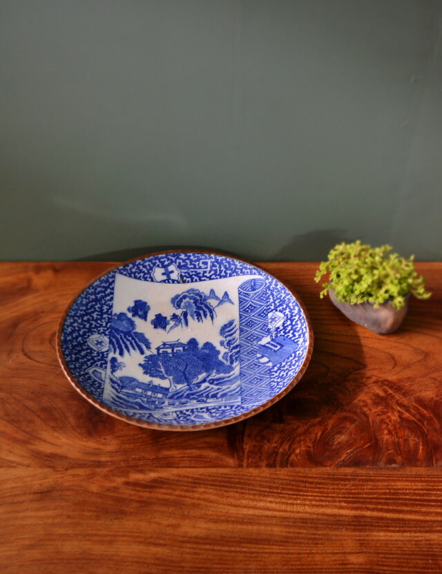 アンティークサムズコレクション 染付印判大皿 イゲ皿 宝尽し 山水図