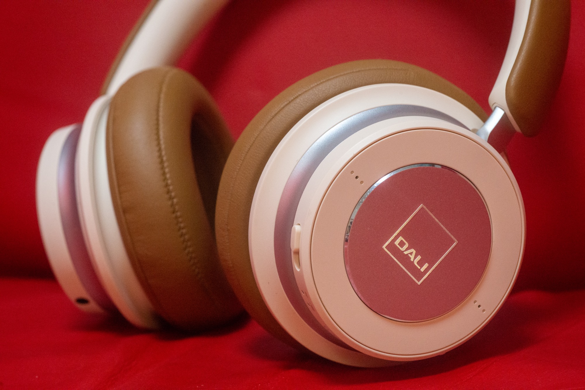 DALI IO6 | MacBSの日常生活的日記