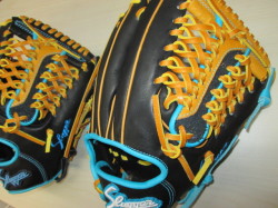 鳥谷モデル 軟式オーダーグローブ 入荷！ 久保田スラッガーのグラブは