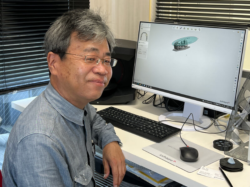 シケンの歯科技工士［関連部署］｜株式会社シケン