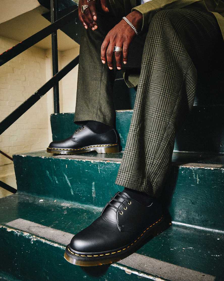 Dr Martens- 1461 Vegan Black Felix Rub Off - Shoe Shuffle