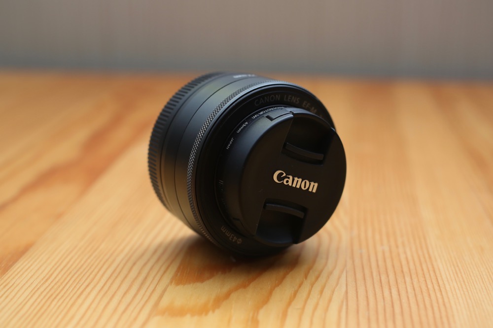 EOS M100パンケーキレンズ【EF-M22mm F2 STM】を買ってみた – sho-design